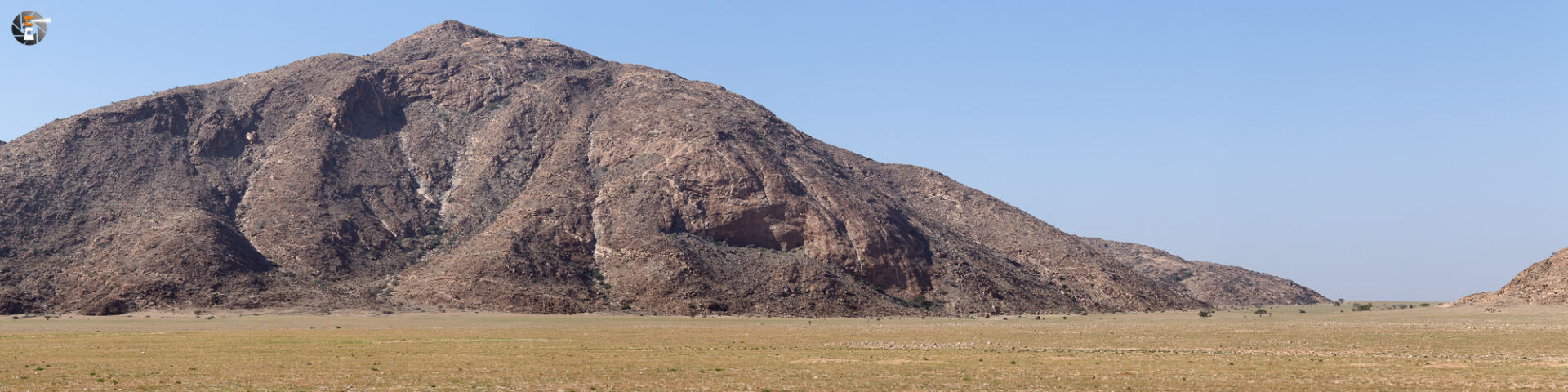 Zwischen Blutkuppe and Ganab Wasserloch