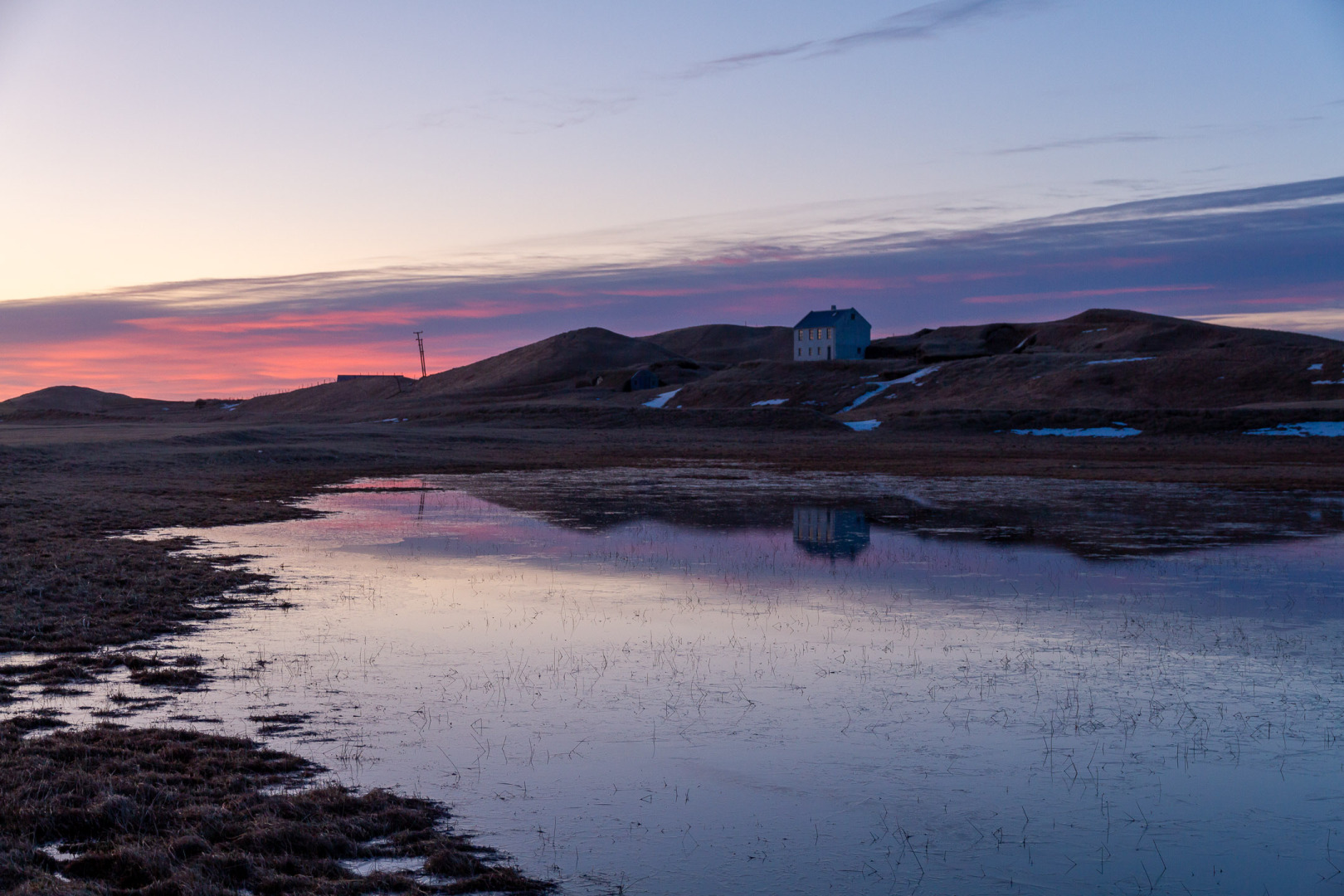 Sunset at Playa Dyrholaey