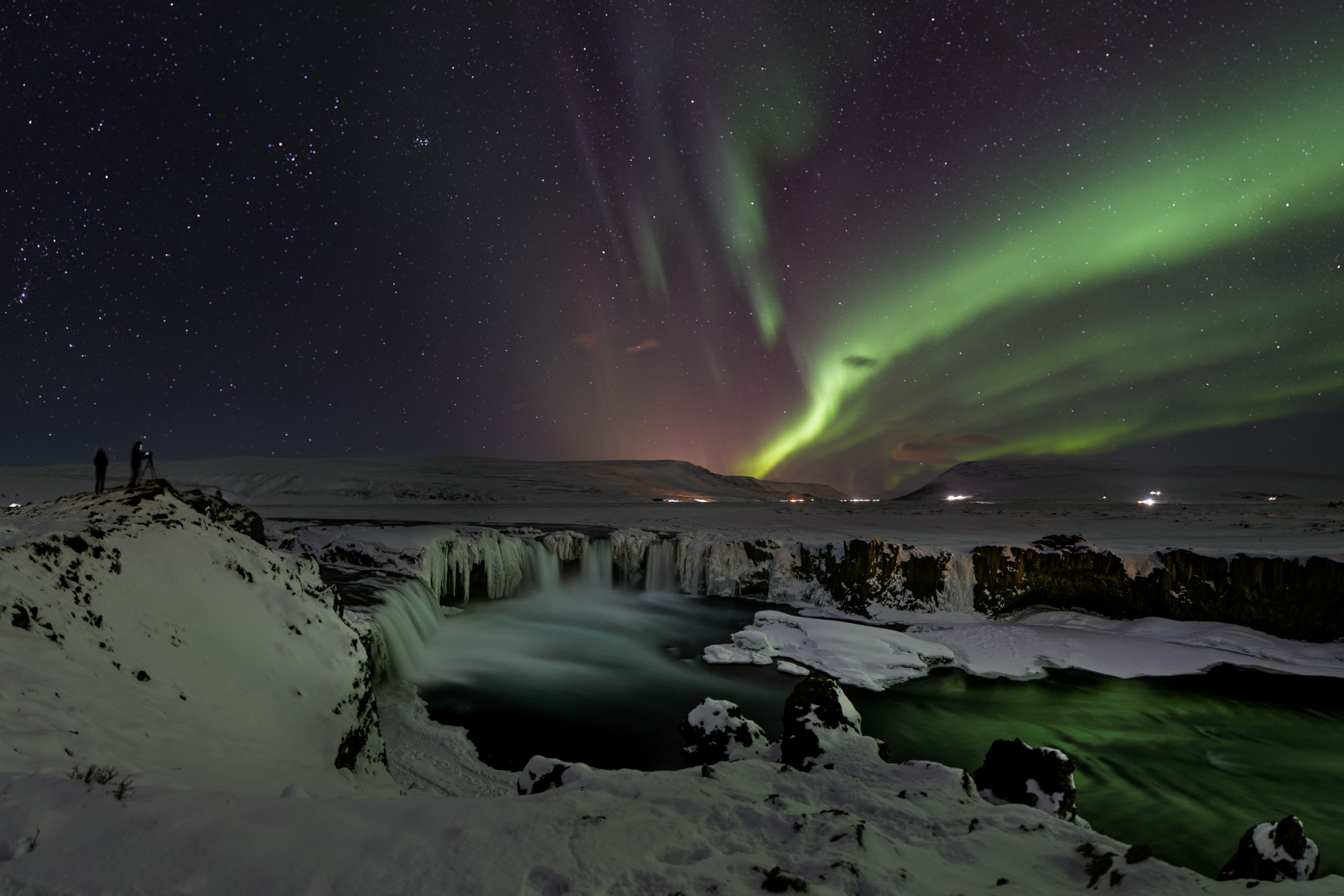 Aurora above Goðafoss