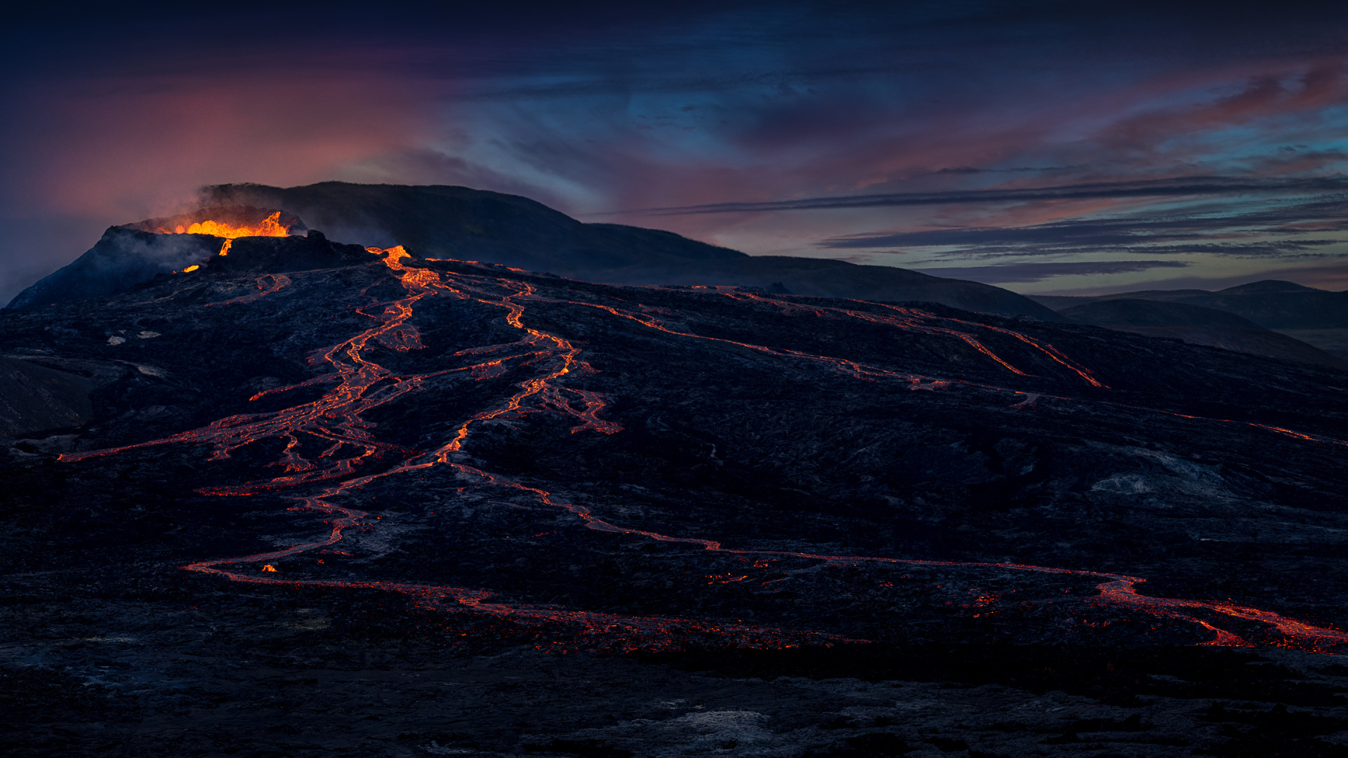 Am brodelnden Fagradalsfjall