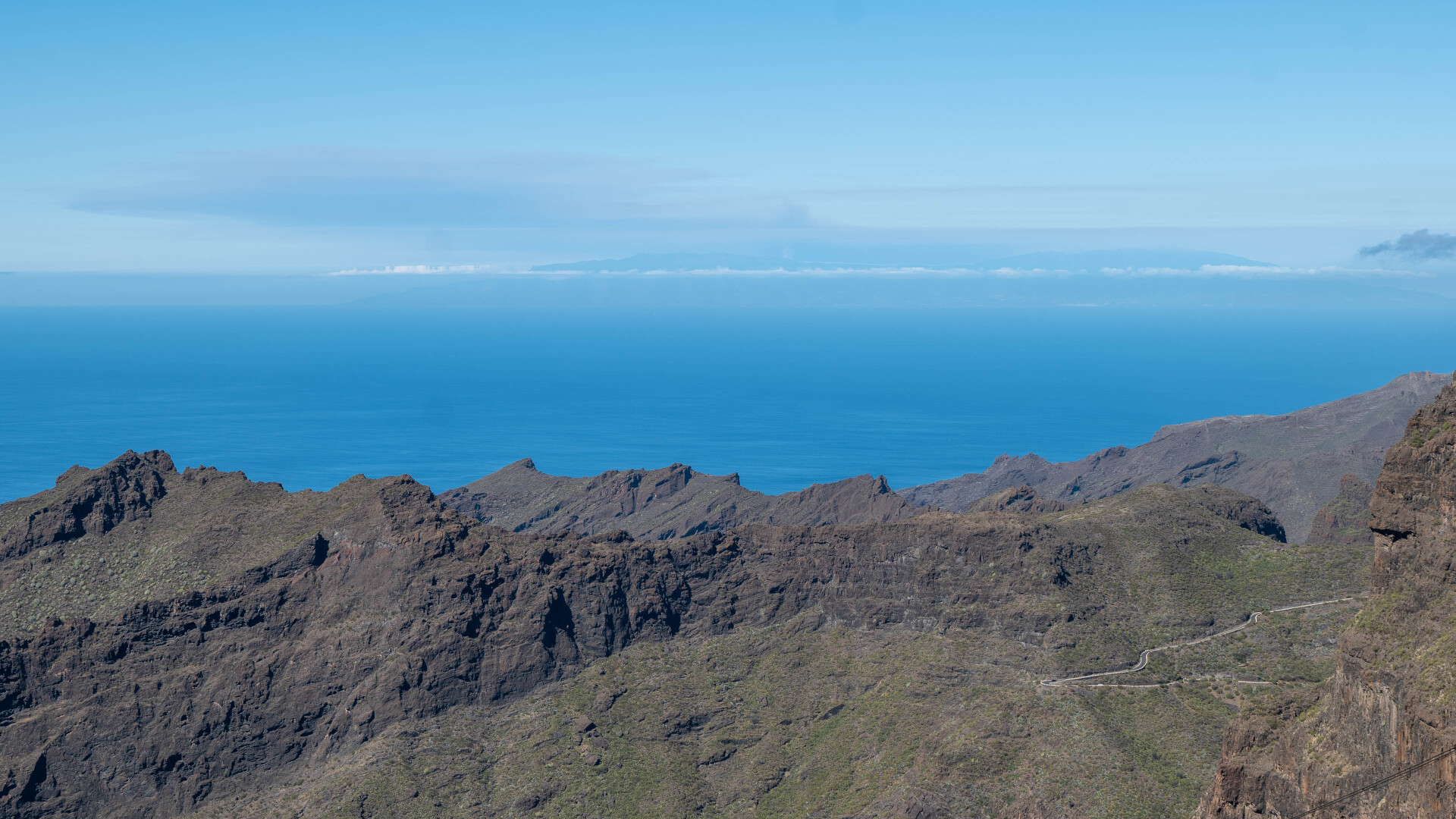 Der Cumbre Viejo raucht