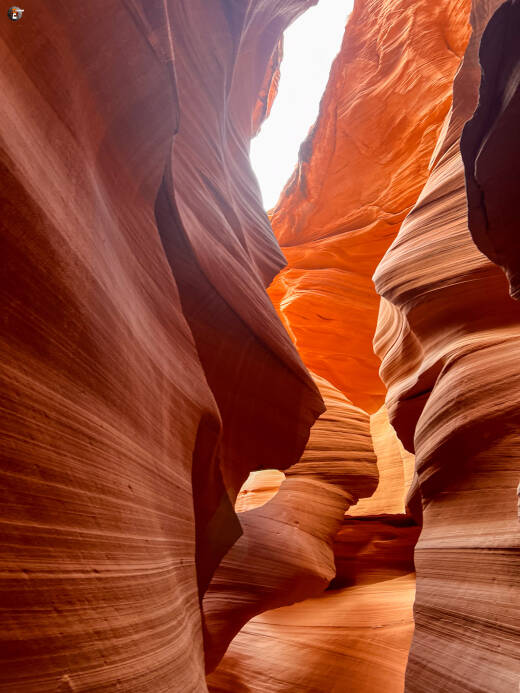 Lower Antelope Canyon