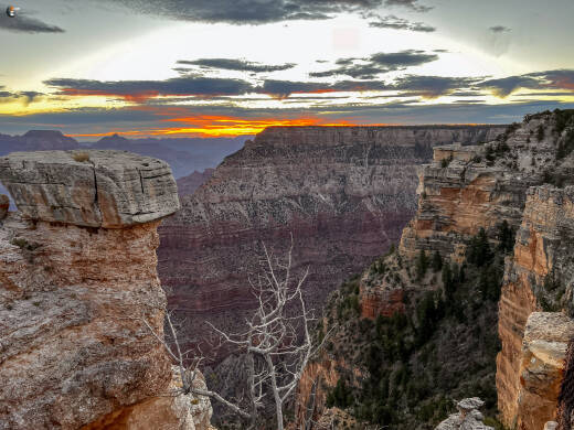 Sunrise at Mather Point