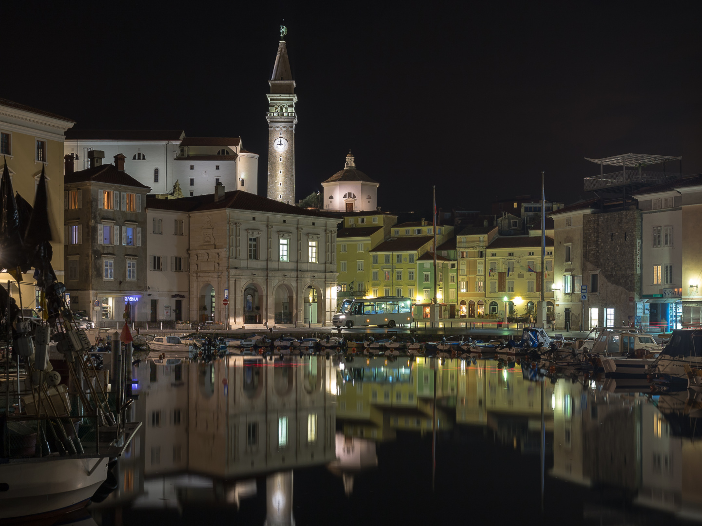 Piran by night